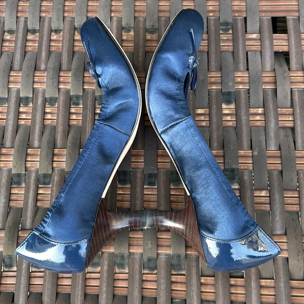 Franco Sarto Blue Satin Bow Kitten Heels Pumps 7M Party Career Holiday‎ Women’s